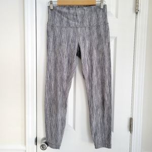Lululemon‎ Wunder Under Printed High Waist Chevron 7/8 Tights Leggings Luxtreme